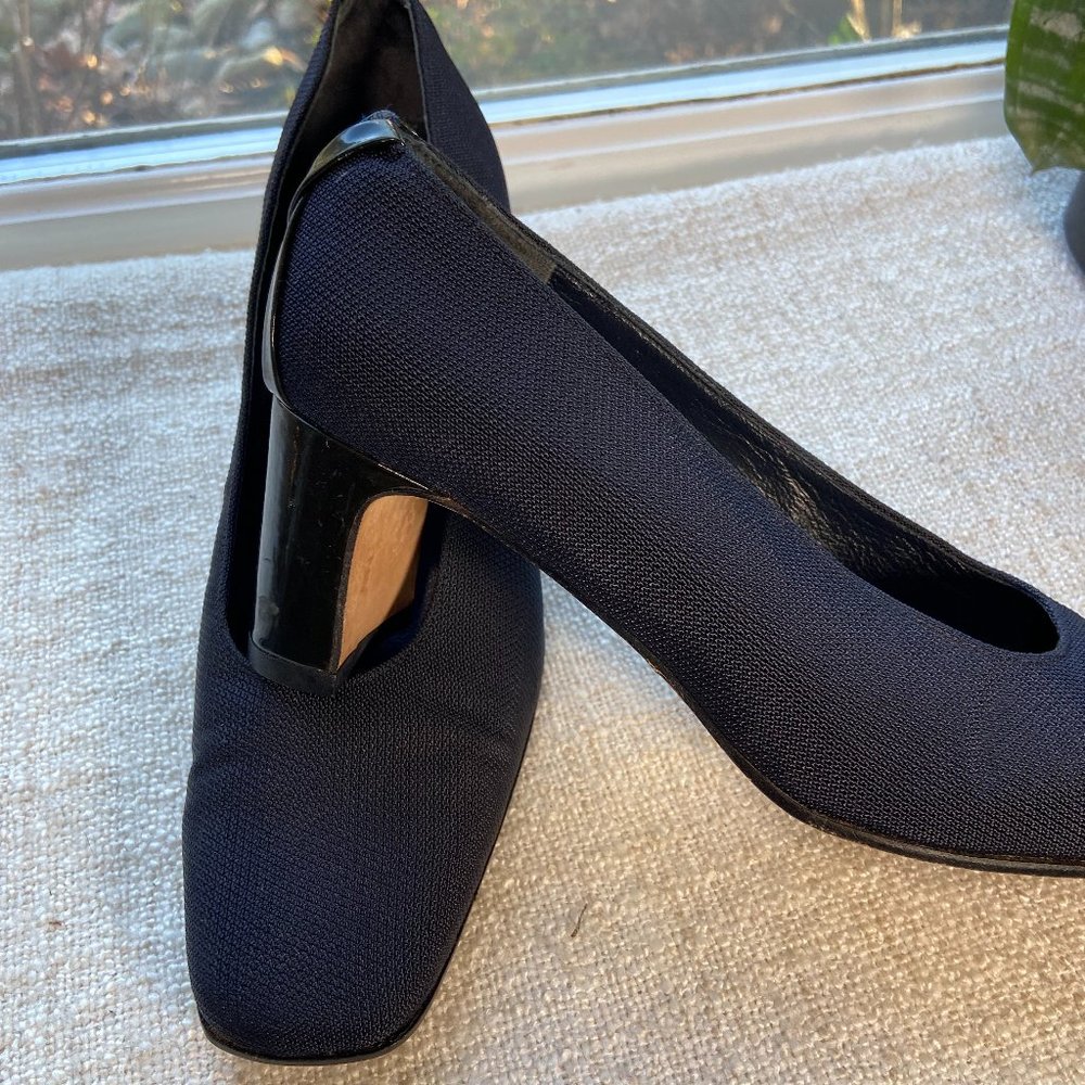 Vaneli blue fabric black patent leather low block heel pumps, Italian S 7.5